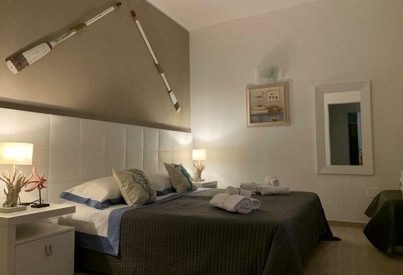 ベッドアンドブレックファースト Aquarama Rooms & Apartments