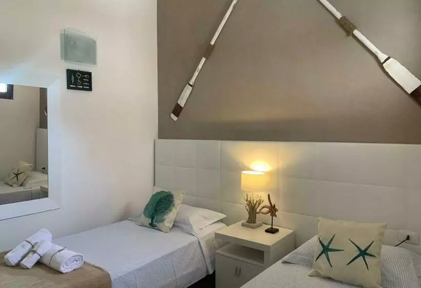 Aamiaismajoitus (B&B) Aquarama Rooms & Apartments