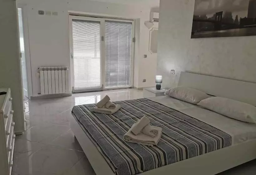 تختخواب و صبحانه Villa Ludo A Zambrone Tropea
