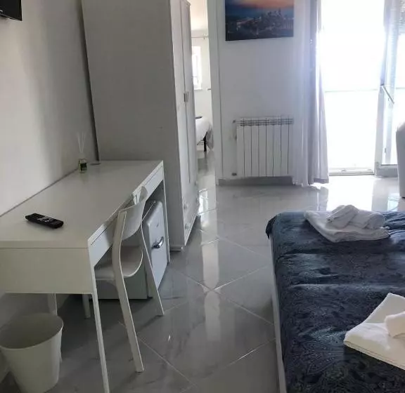 تختخواب و صبحانه Villa Ludo A Zambrone Tropea