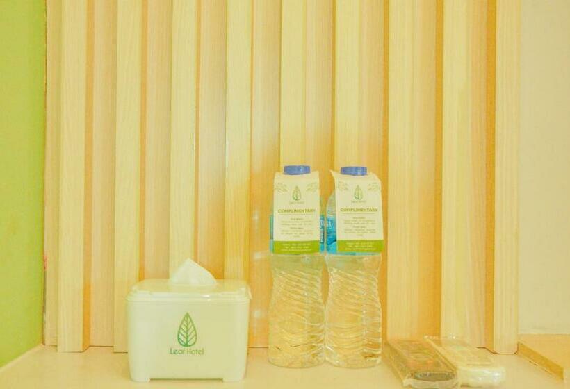 Hotel Leaf