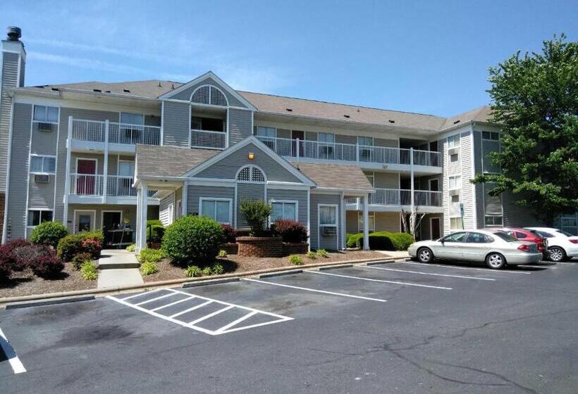 هتل Intown Suites Extended Stay Matthews Nc East Independence