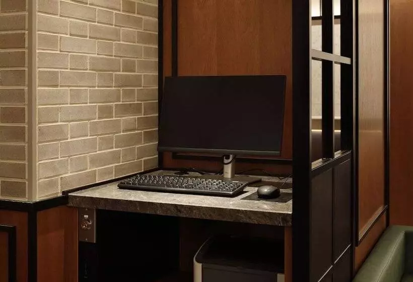 Hotelli New Port Yokosuka