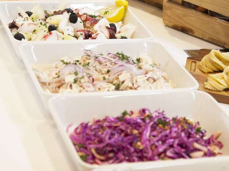 فندق New Port Yokosuka