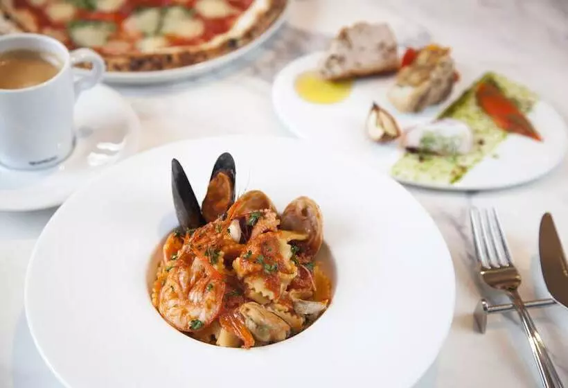 Hotelli New Port Yokosuka