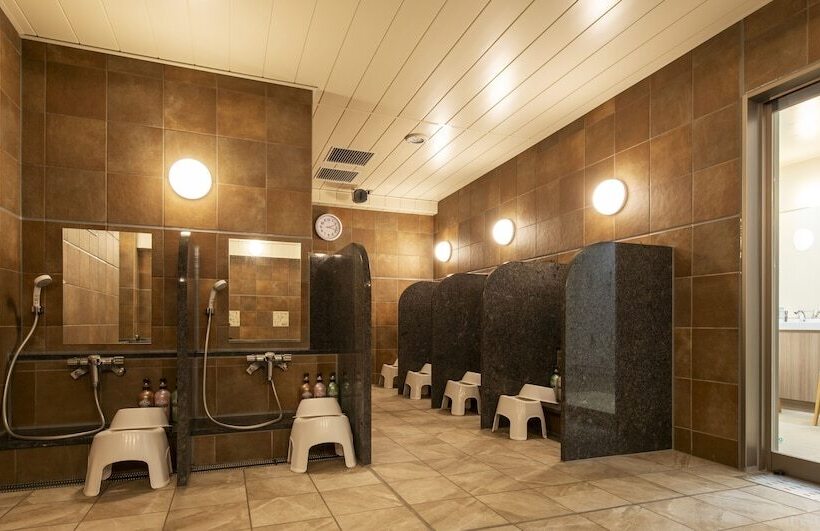 فندق New Port Yokosuka