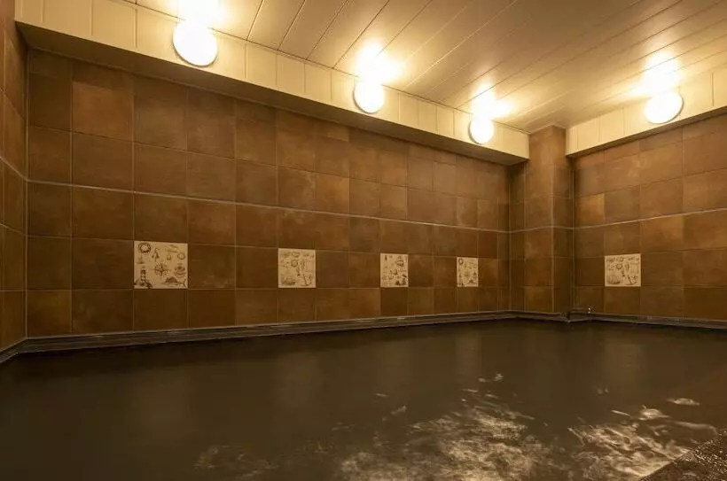 Hotelli New Port Yokosuka