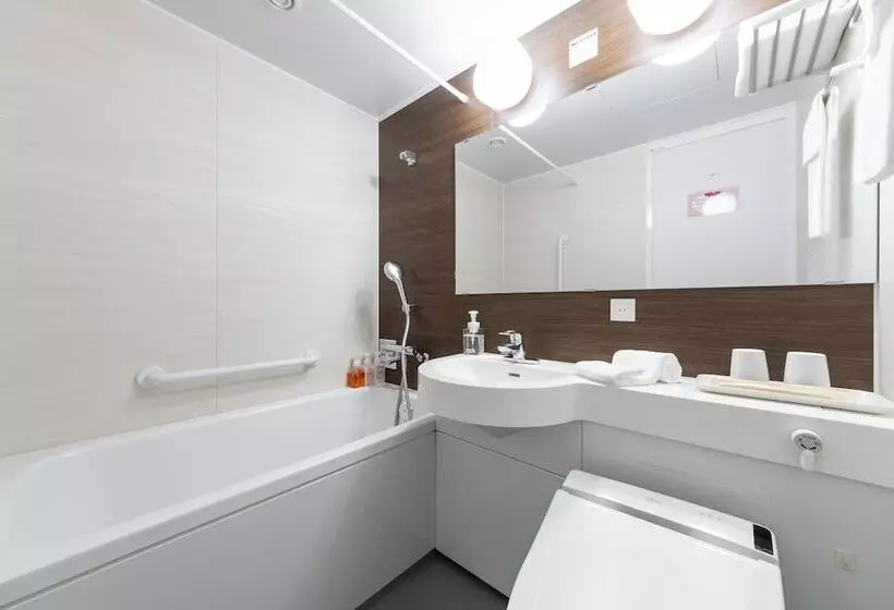 Hotelli New Port Yokosuka