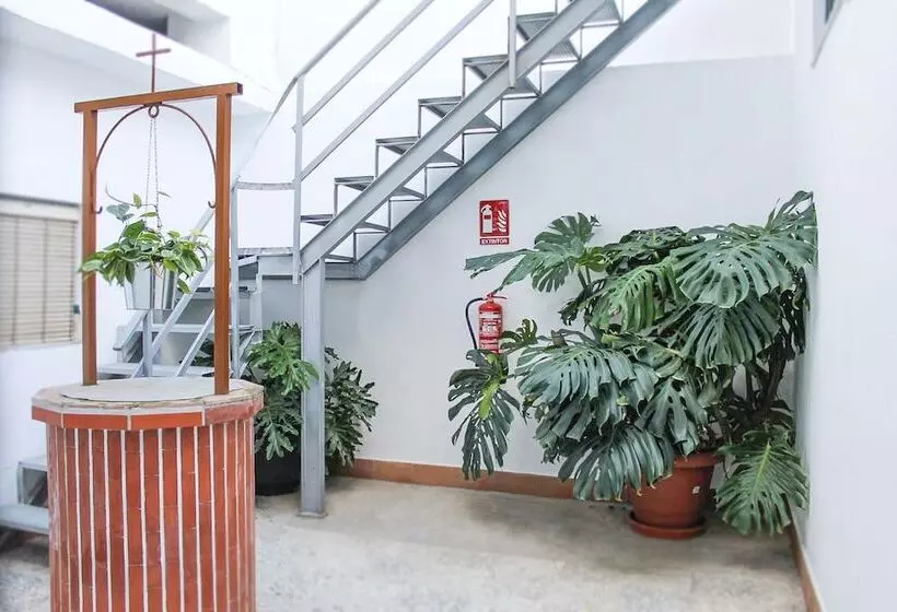 Hotelli Vía Sevilla   Cádiz By Ma 22 Puntos