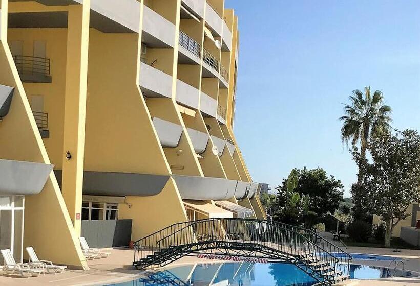 بنسيون Sun & Sea, Meia Praia