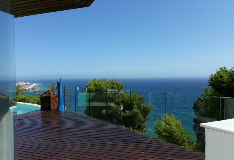 ペンション Villa Luxury Paradise Suites