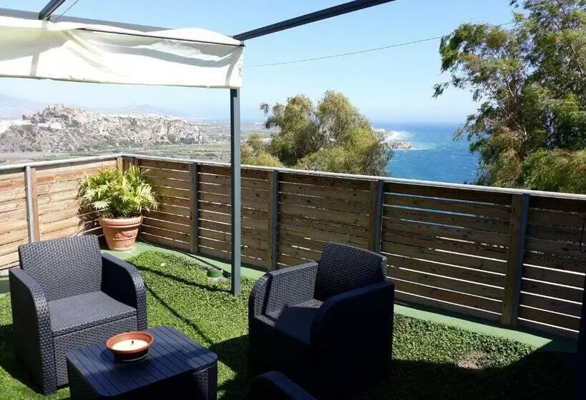 ペンション Villa Luxury Paradise Suites