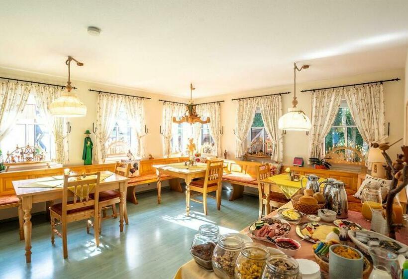 Pension Spielzeughof