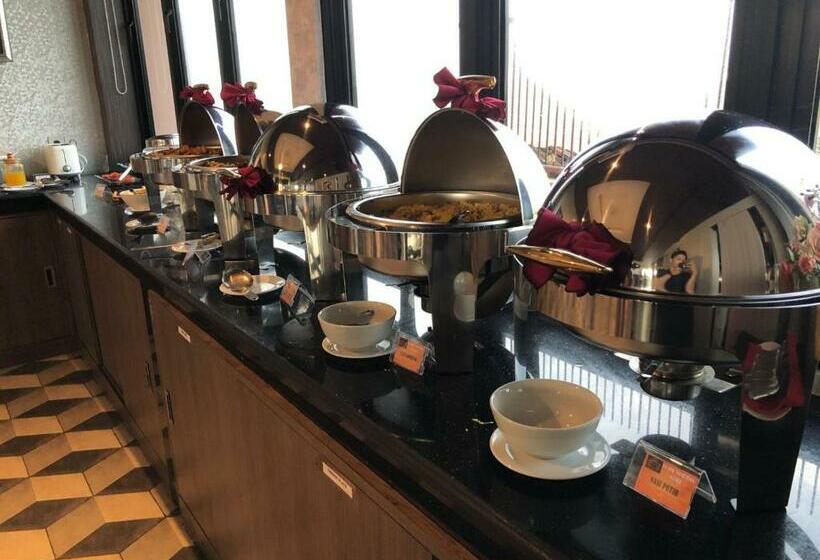 Отель Grand Venetian