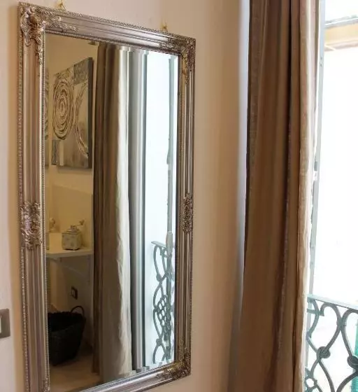 ペンション Maestrale Charme Rooms