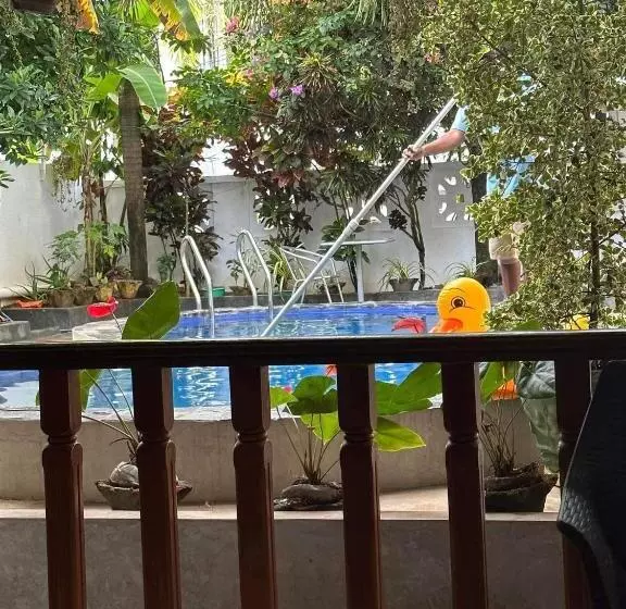 Yolanda Villa Negombo