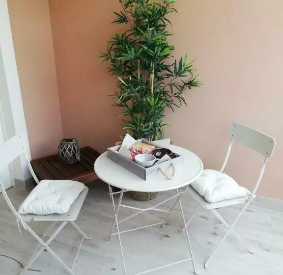 ベッドアンドブレックファースト Domo Green House