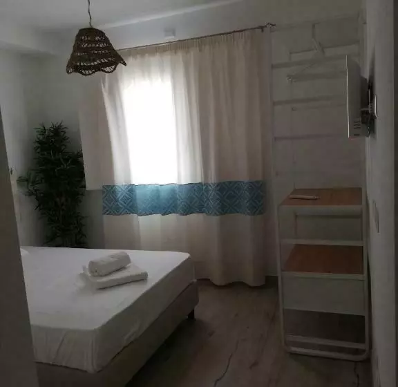 ベッドアンドブレックファースト Domo Green House