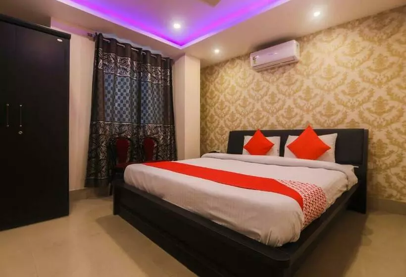 Hotel Oyo 27619  Blue Bird Annexe