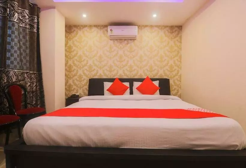 Hotel Oyo 27619  Blue Bird Annexe