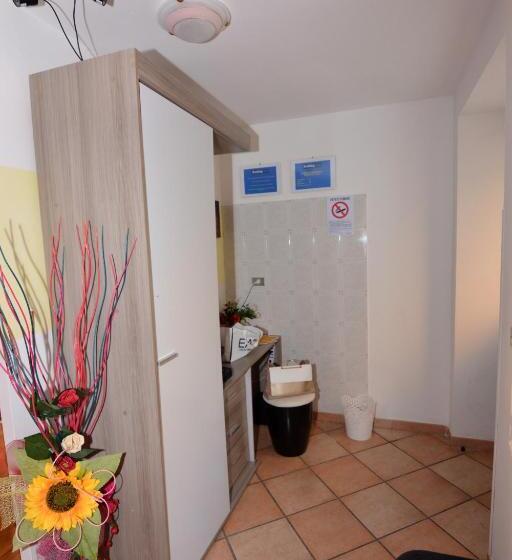 פנסיון Short Lets Affittacamere