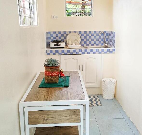 Albergue Intoy S Place