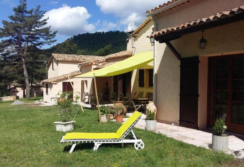 住宿加早餐 Clos De L Artuby