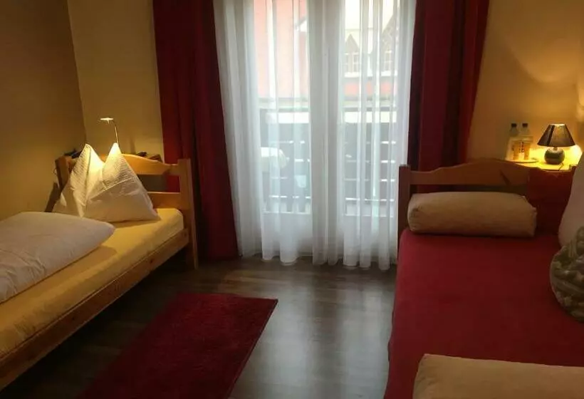 Aamiaismajoitus (B&B) Pension Am Campus Velden