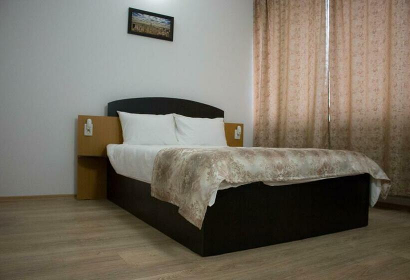 Отель Rent Room N&s