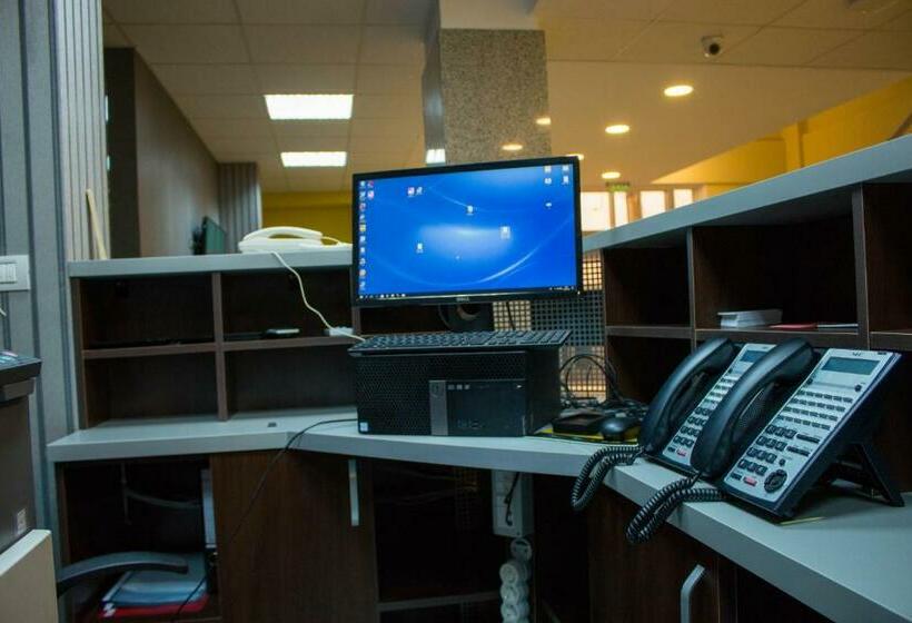 Отель Rent Room N&s