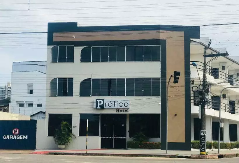 ホテル Pratico