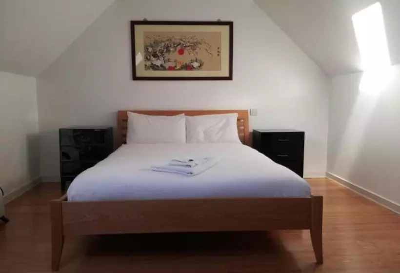 Ardenlea House Hotel B&b