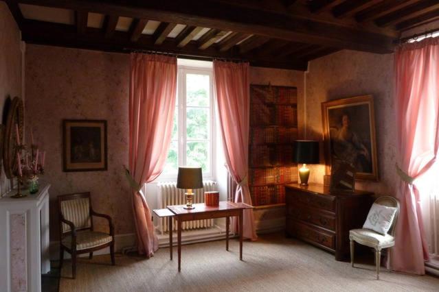 تختخواب و صبحانه Hôtes De Montboulan