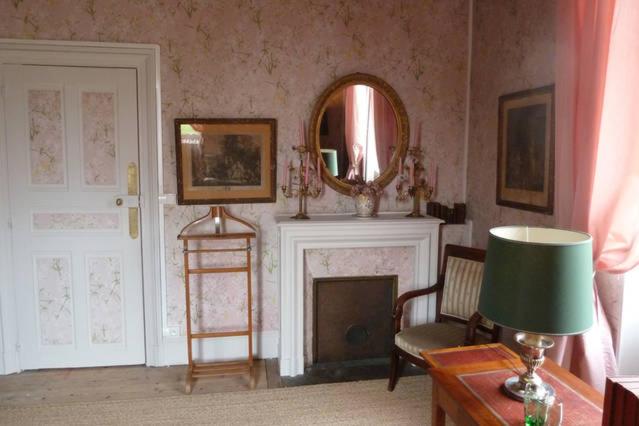 تختخواب و صبحانه Hôtes De Montboulan