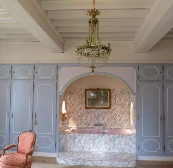 Aamiaismajoitus (B&B) Hôtes De Montboulan