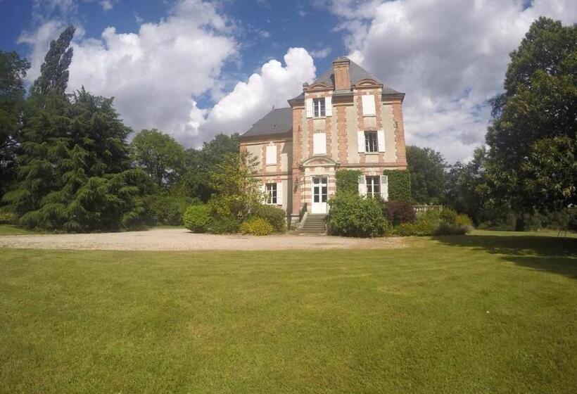 تختخواب و صبحانه Hôtes De Montboulan