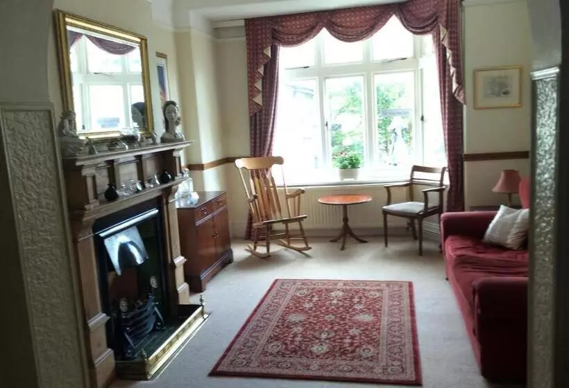 Bed and Breakfast The Old Post House