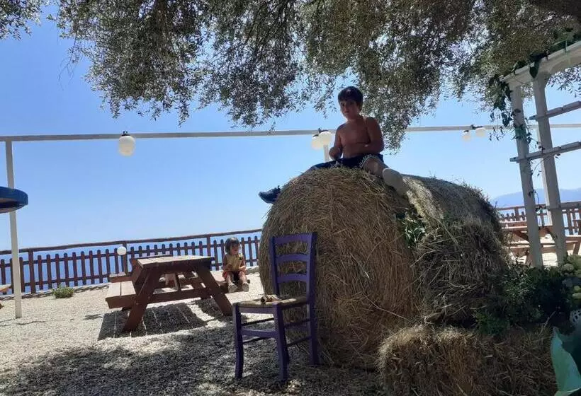 هتل Agriturismo Codula Fuili