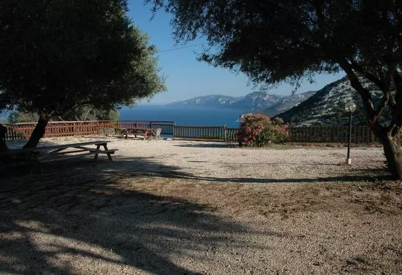هتل Agriturismo Codula Fuili
