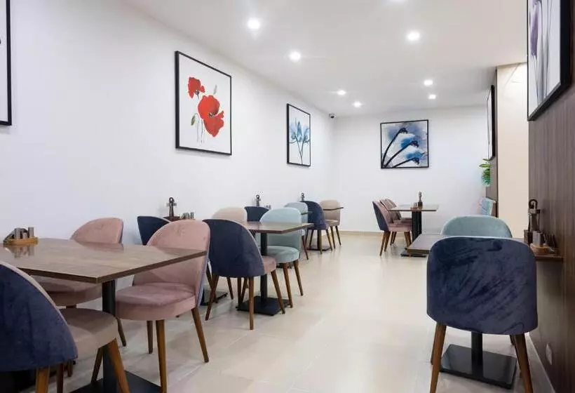 هتل Hôtel L Europe