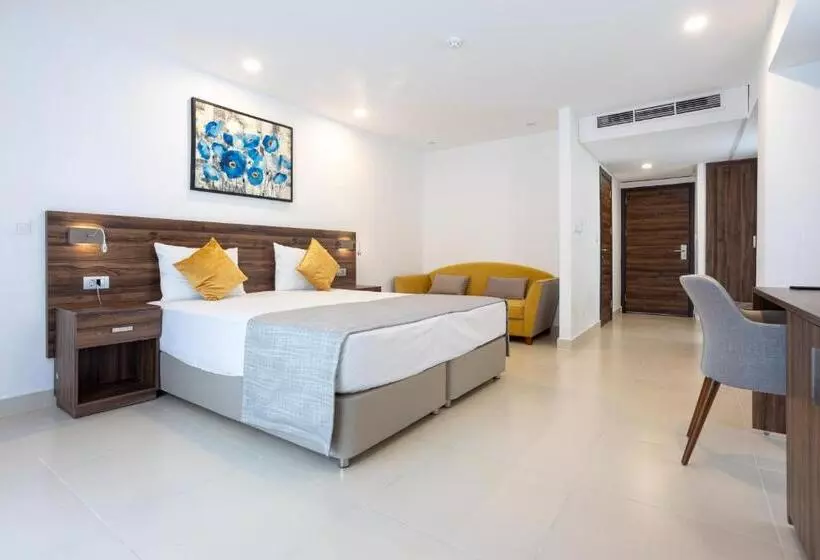 هتل Hôtel L Europe