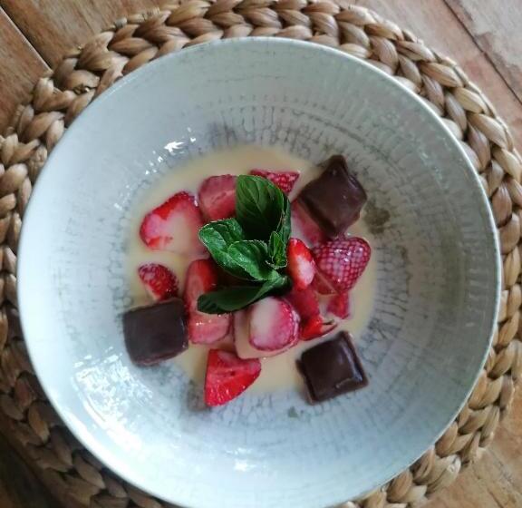 بنسيون Le Clos De La Chardonnière