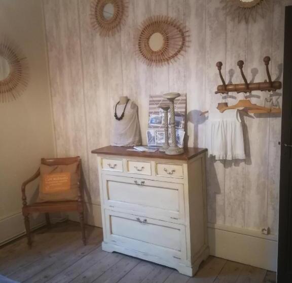 بنسيون Le Clos De La Chardonnière