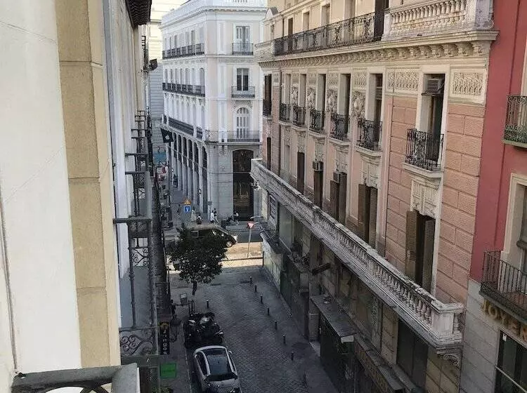 Hôtel (catégorie 1/2 *) Pensión Apolo Xi