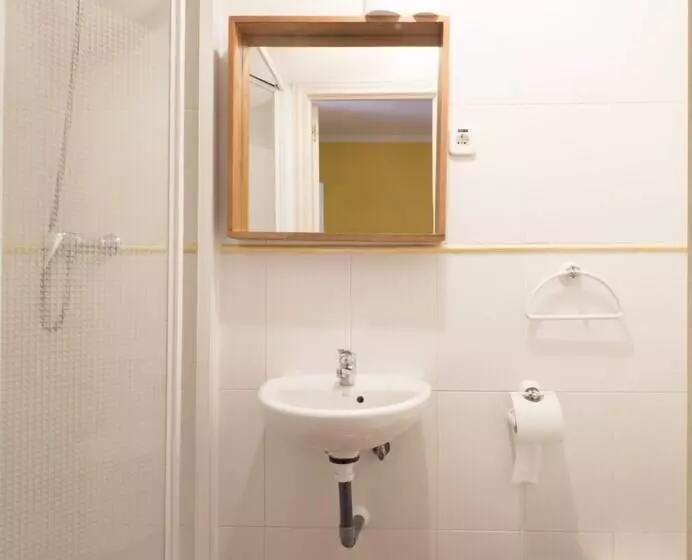 Hôtel (catégorie 1/2 *) Pensión Apolo Xi