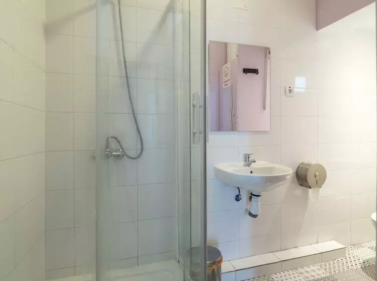 Hôtel (catégorie 1/2 *) Pensión Apolo Xi