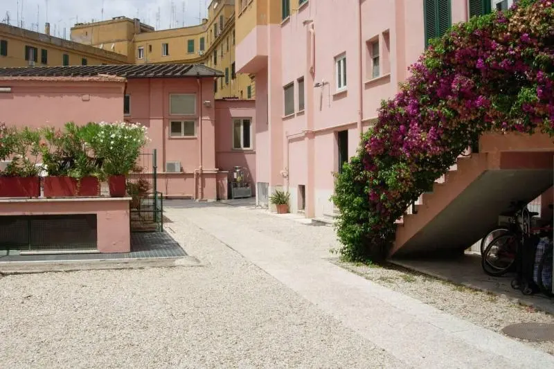 هتل Foresteria Roma Esercito Della Salvezza