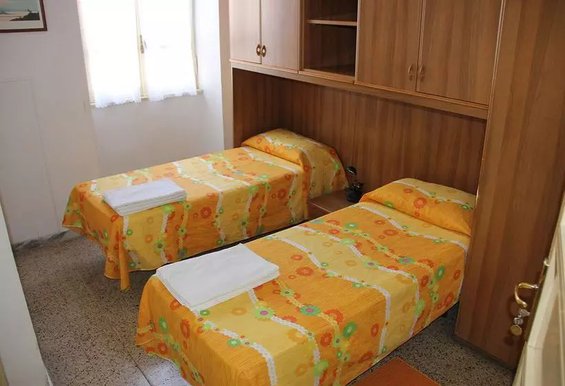 فندق Foresteria Roma Esercito Della Salvezza