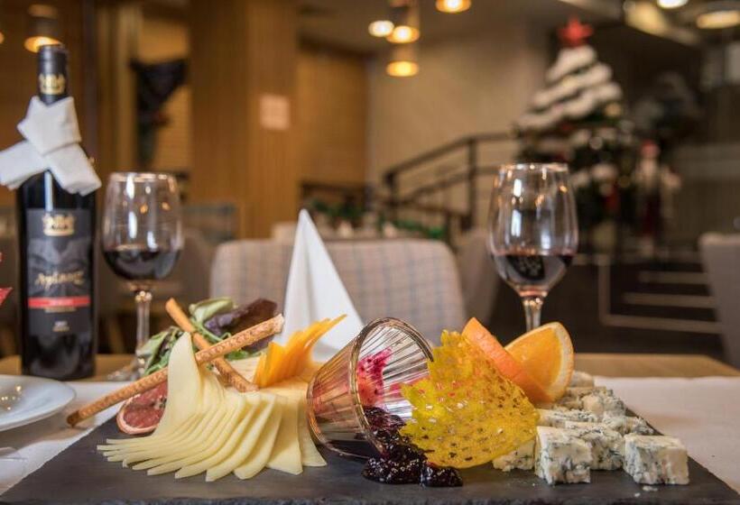 ホテル St George Ski & Holiday   Half Board & All Inclusive