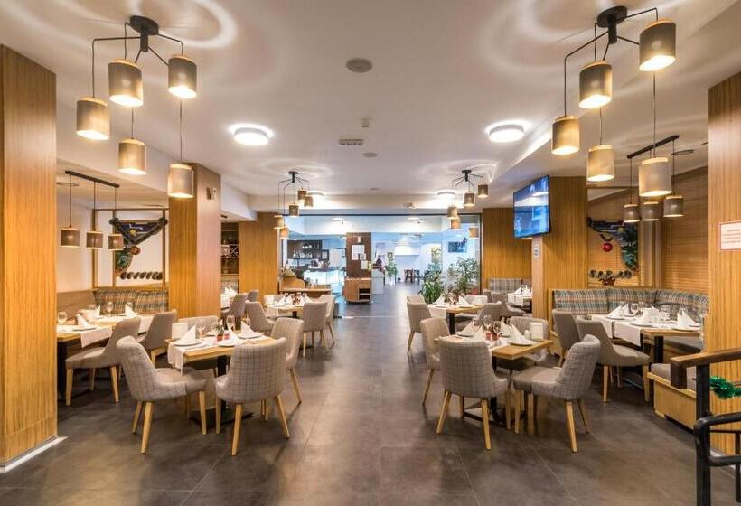 ホテル St George Ski & Holiday   Half Board & All Inclusive